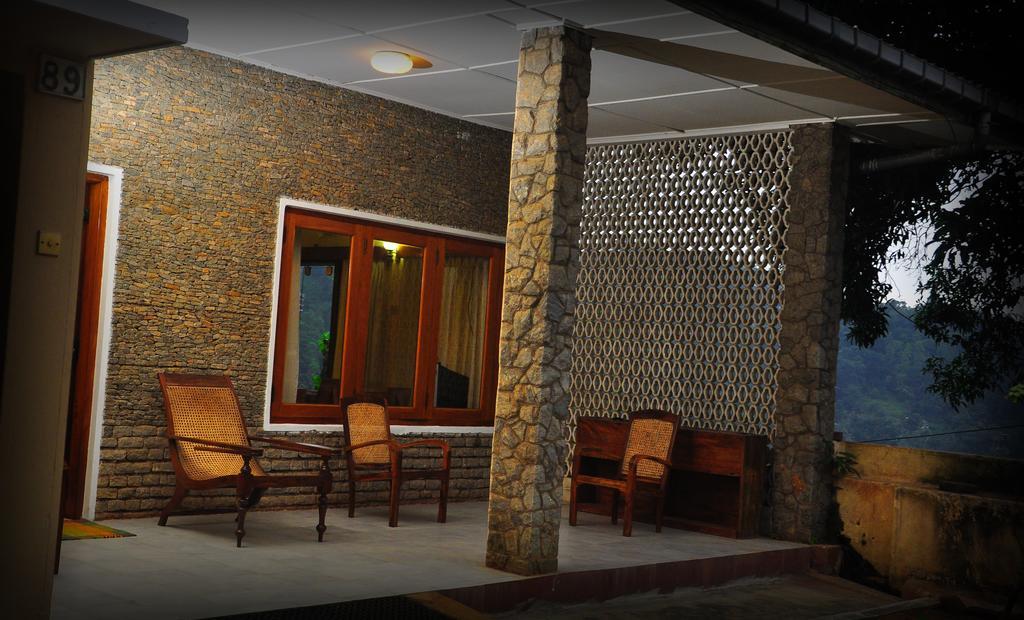 Ferienwohnung Knight'S Heaven Kandy Exterior foto