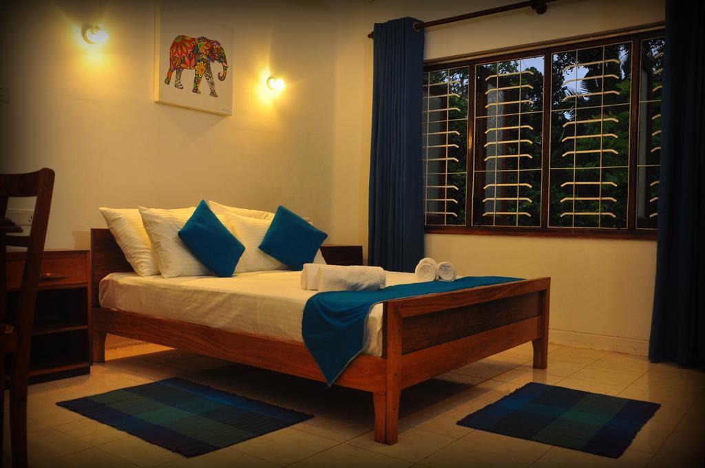 Ferienwohnung Knight'S Heaven Kandy Exterior foto